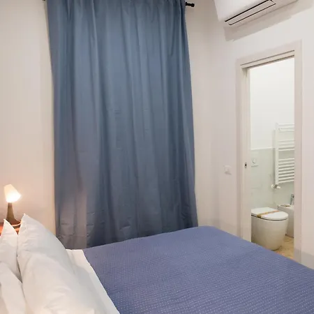 Bed & Breakfast Posterla22